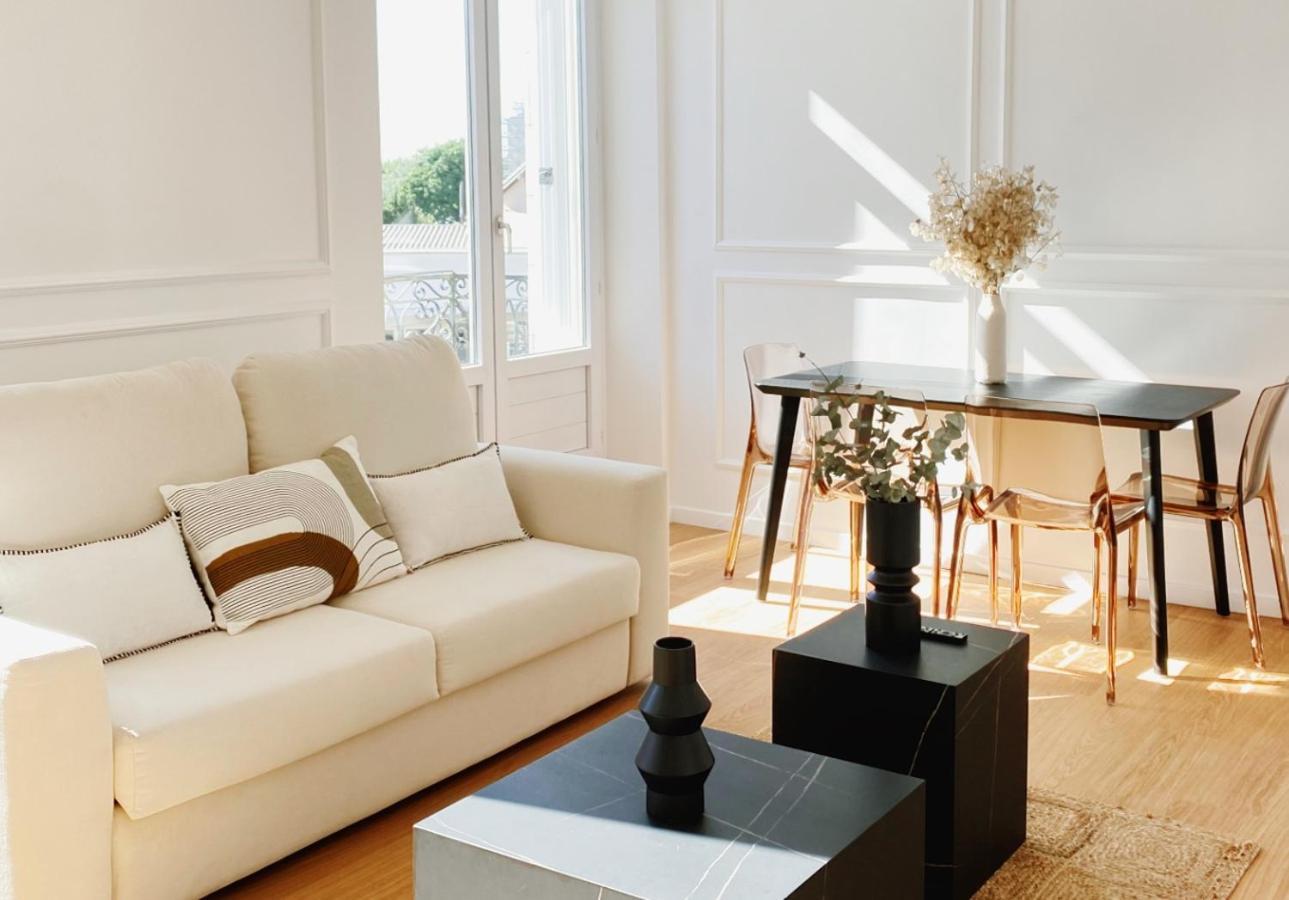 Le Haussmann ⸱ Stationnement Gratuit ⸱ Fibre Apartment Déols Екстериор снимка
